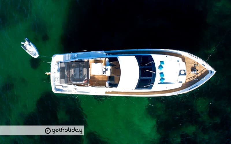 Luxury charter on board an exclusive yacht — Experience photographs 3